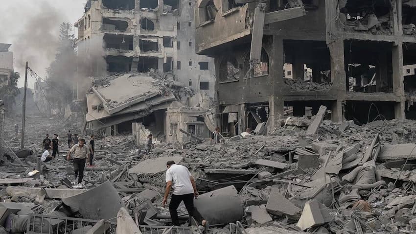 يديعوت أحرونوت: خطة إسرائيلية جديدة لتهجير ما تبقى من سكان مدينة غزة