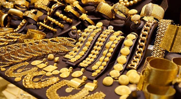 أسعار الذهب تسجل انخفاضا تاريخيا في الأردن الخميس