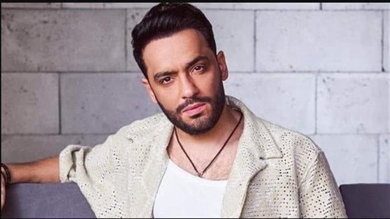 رامي جمال يطلق ألبوم "محسبتهاش"