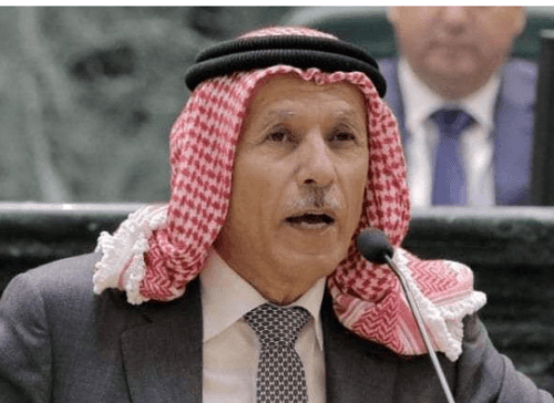 العرموطي يستجوب الحكومة ويطالب بنزع صلاحيات رفع الضرائب منها