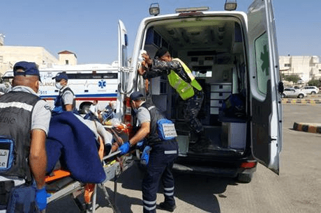 وفاة طالبين داخل مدرسة بمأدبا جراء سقوط باب مدرسة