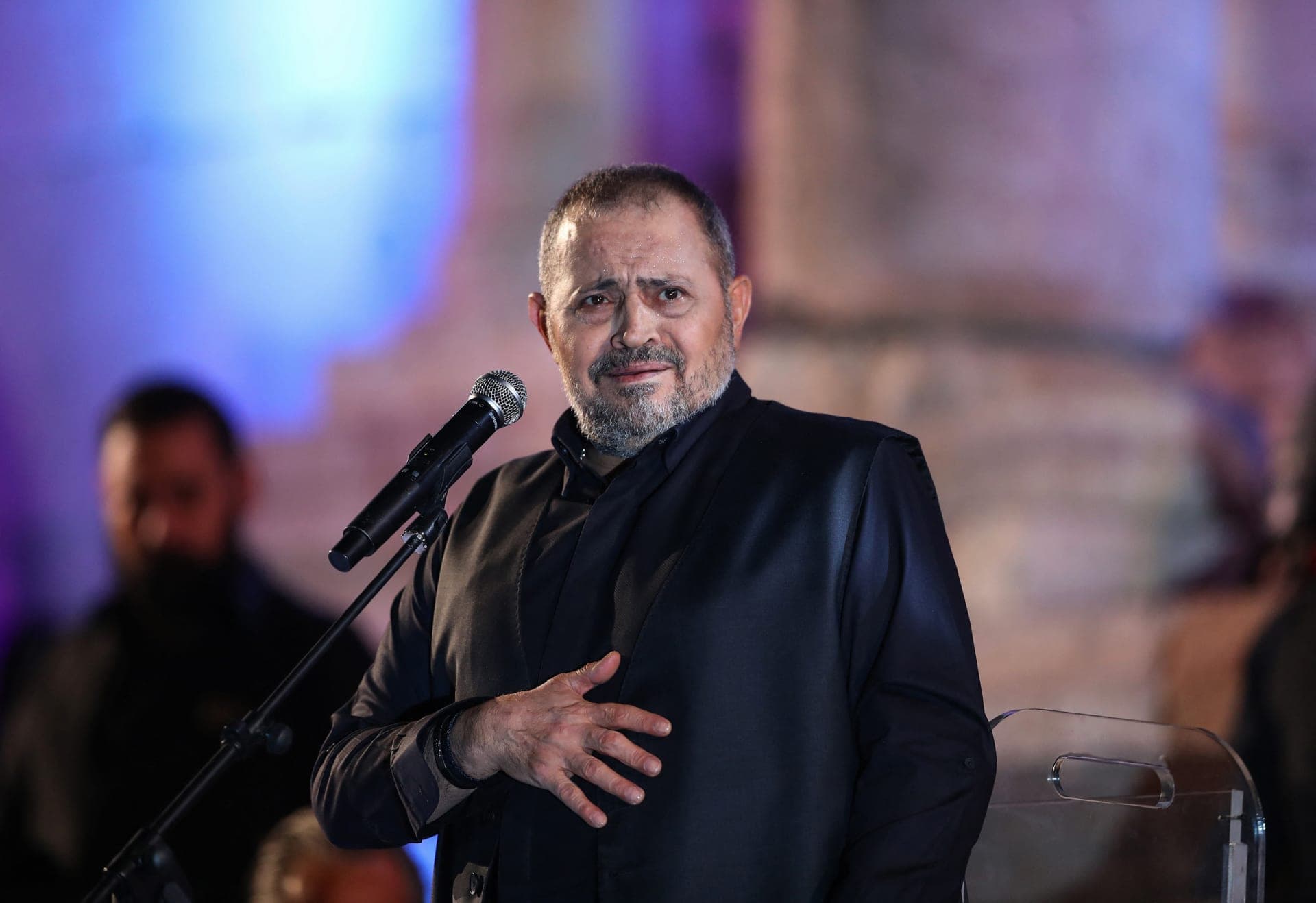 جورج وسوف يستعد لحفل غنائي فى السويد