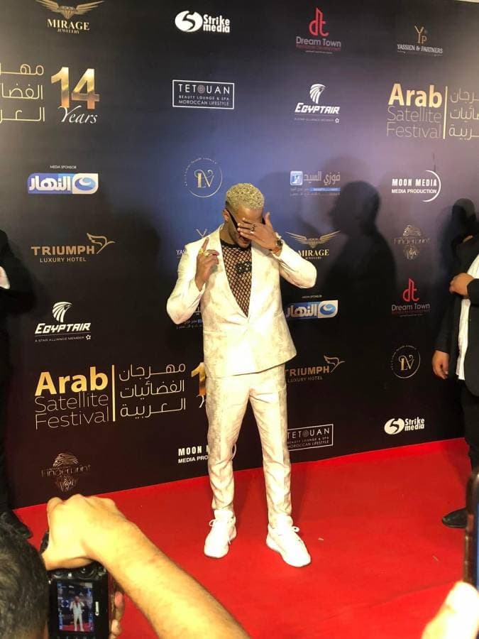 محمد رمضان يثير الجدل بإطلالته