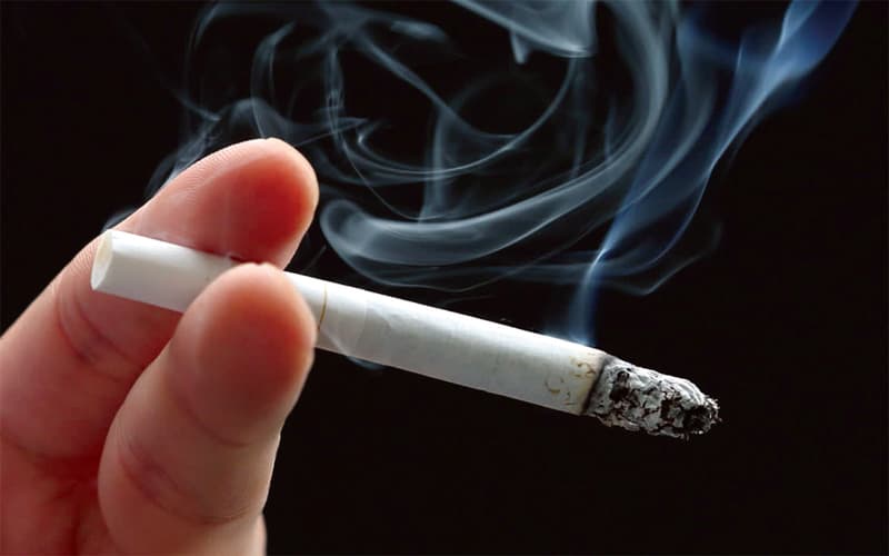 الحكومة ترفع الضريبة على الدخان