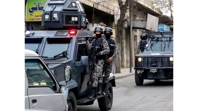 المكافحة تطيح بـ 36 مطلوبا وتاجرا للمخدرات بينهم مصنفين خطرين