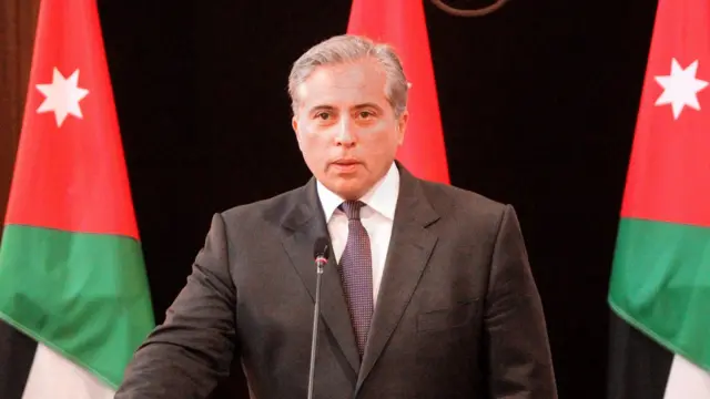 حكومة حسان على كفة ميزان الإنجاز