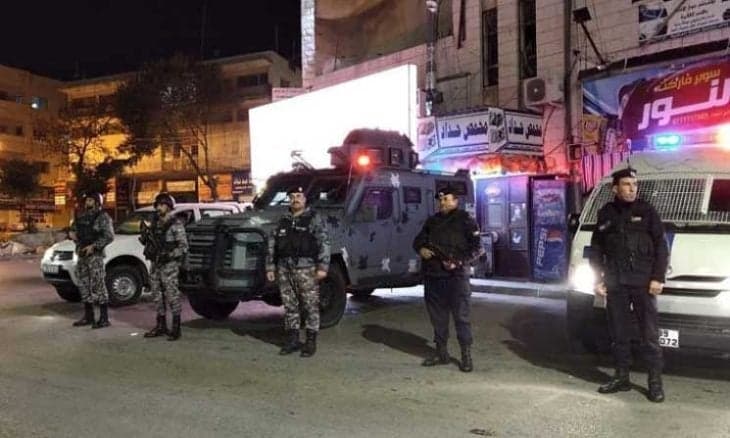 سطو مسلح على بنك في المفرق