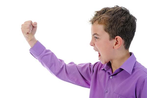 هل وقاحة الطفل تعني سوء التربية؟