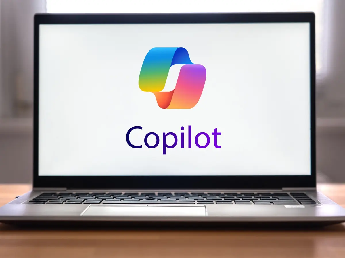 مايكروسوفت تستعد لإطلاق تطبيق Copilot الفائق للذكاء الاصطناعي