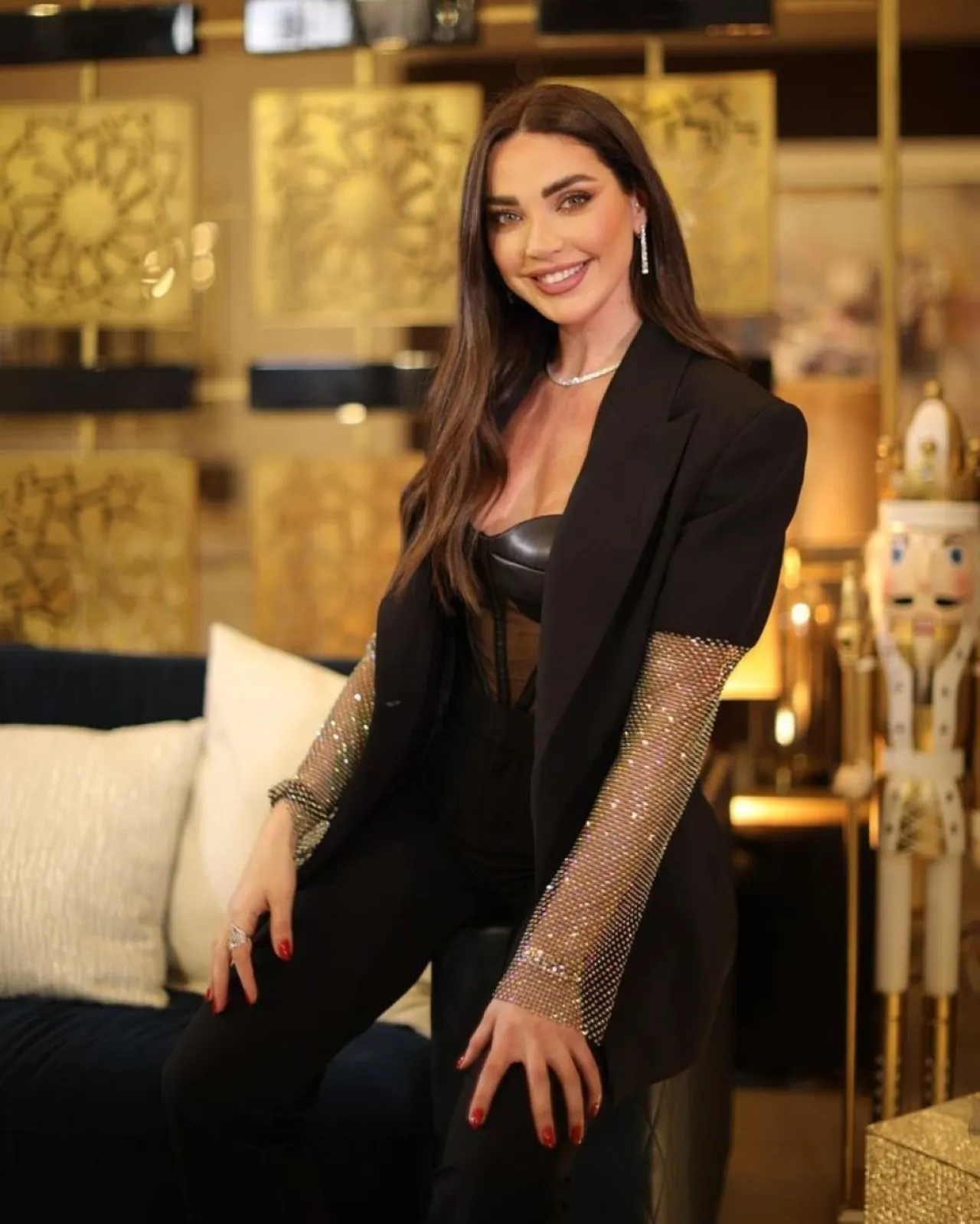 داليدا خليل تكشف تفاصيل صادمة عن محاولة اغتصابها